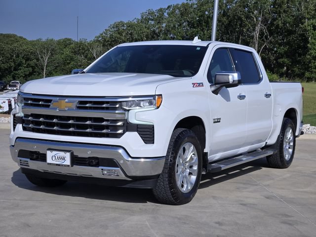 Used 2024 Chevrolet Silverado 1500 LTZ w/ LTZ Premium Texas Edition AWD/4WD image 4
