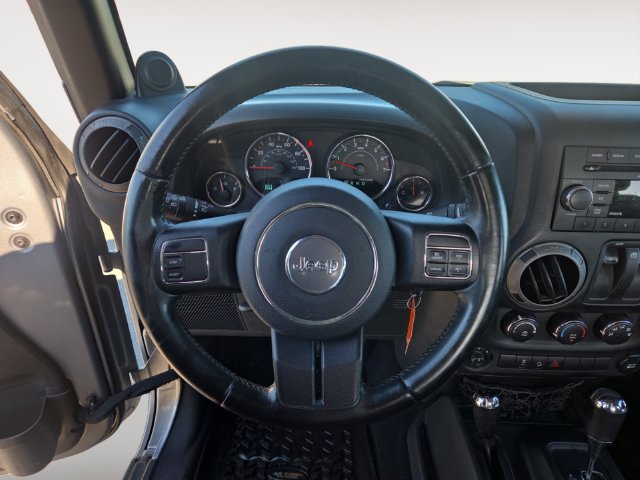 Used 2014 Jeep Wrangler Sport w/ Quick Order Package 24S AWD/4WD image 12