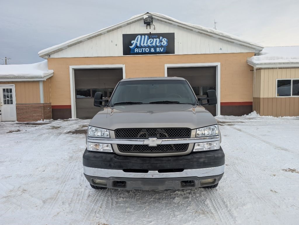 Used 2003 Chevrolet Silverado 2500 LS image 2
