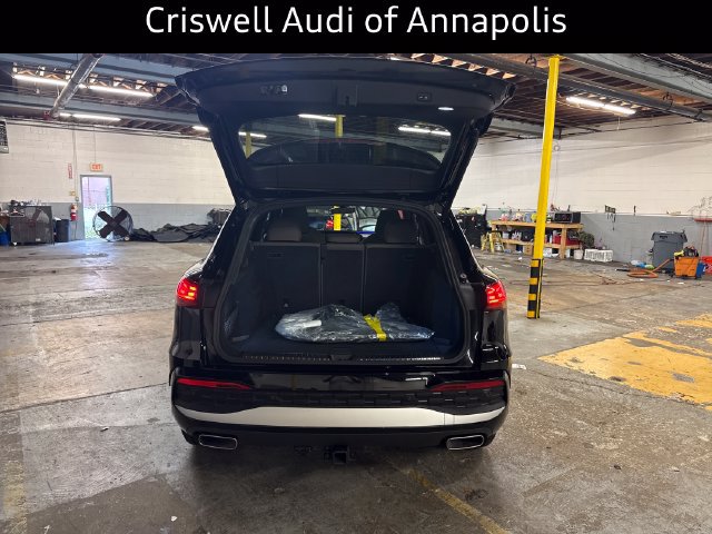 Certified 2025 Audi Q5 Premium AWD/4WD image 12