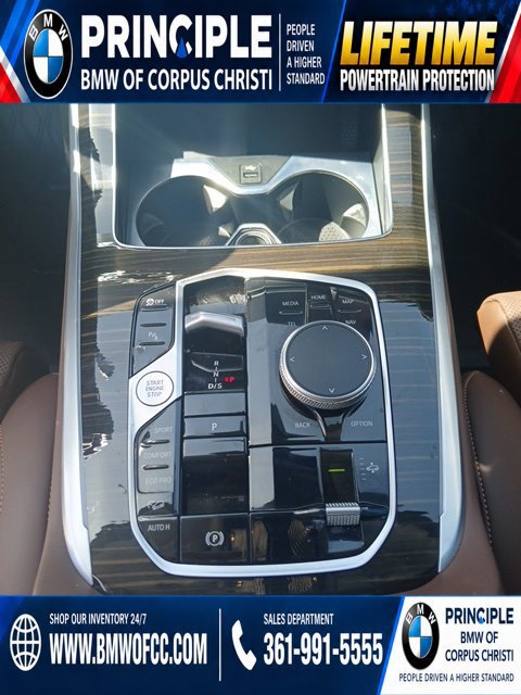 Used 2026 BMW X7 xDrive40i AWD/4WD image 24