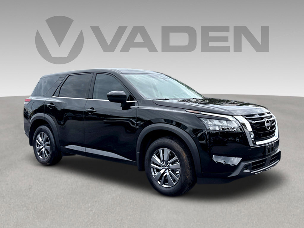 Used 2025 Nissan Pathfinder S