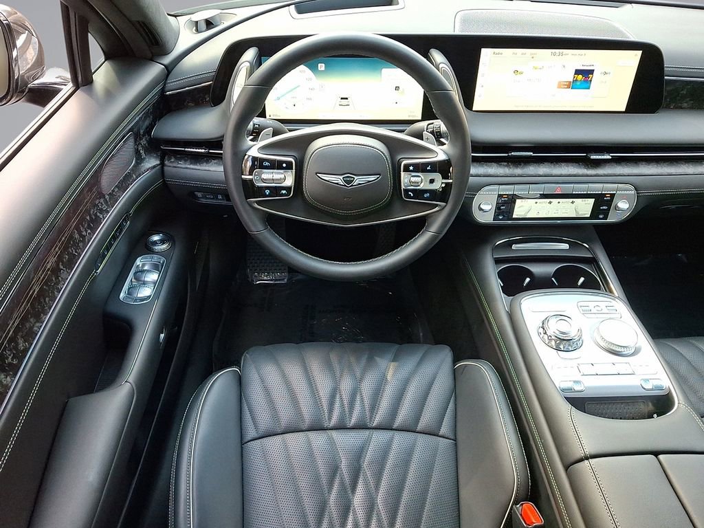 Used 2025 Genesis G90 3.5T image 21