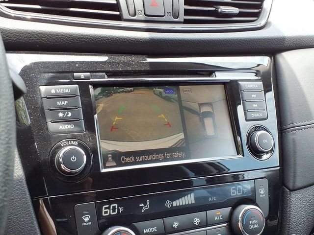 Used 2020 Nissan Rogue SL AWD/4WD image 13