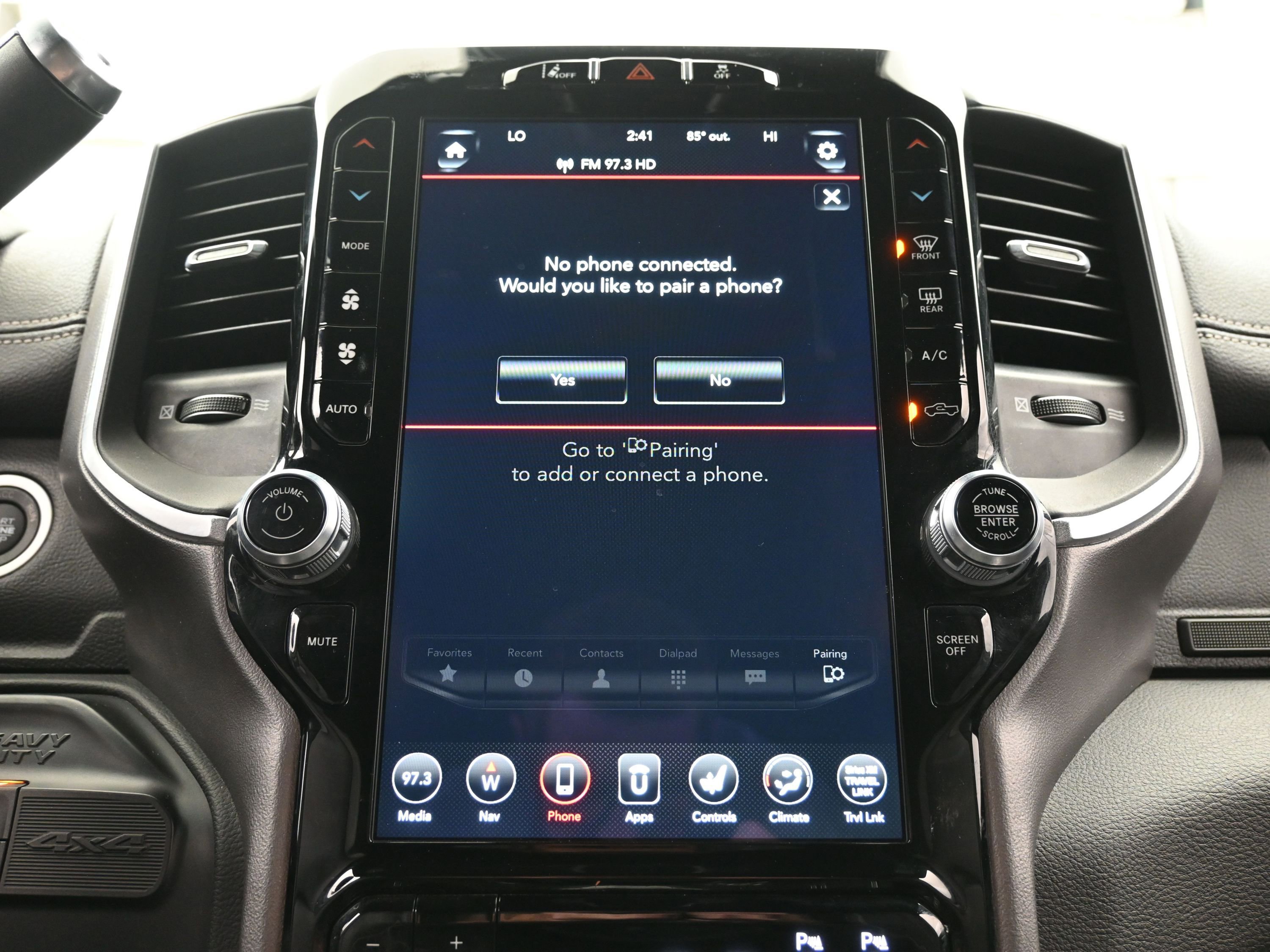 Used 2020 RAM 2500 Laramie w/ Night Edition image 34