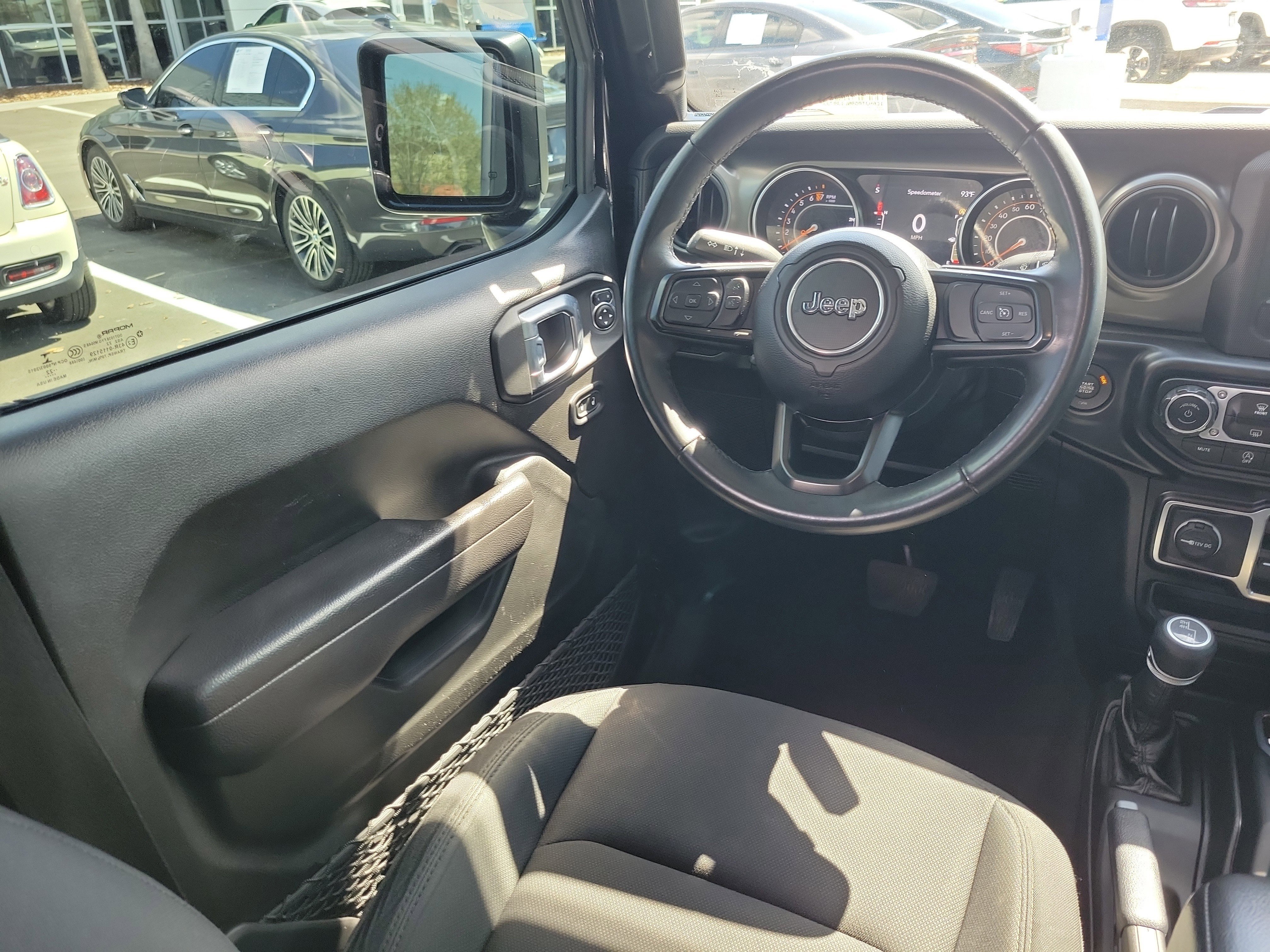 Used 2022 Jeep Gladiator Sport image 12