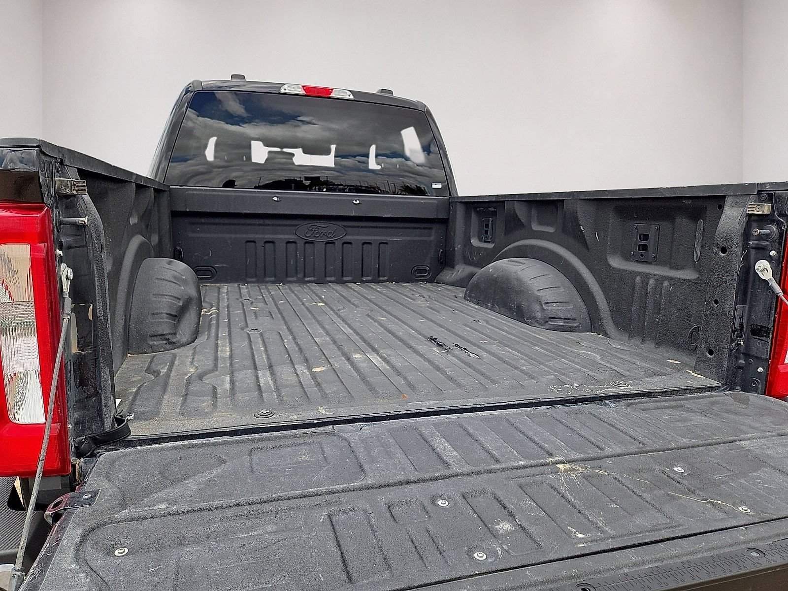 Used 2024 Ford F250 XLT AWD/4WD image 13