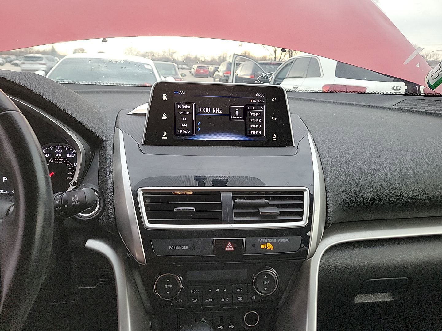 Used 2019 Mitsubishi Eclipse Cross SE image 14