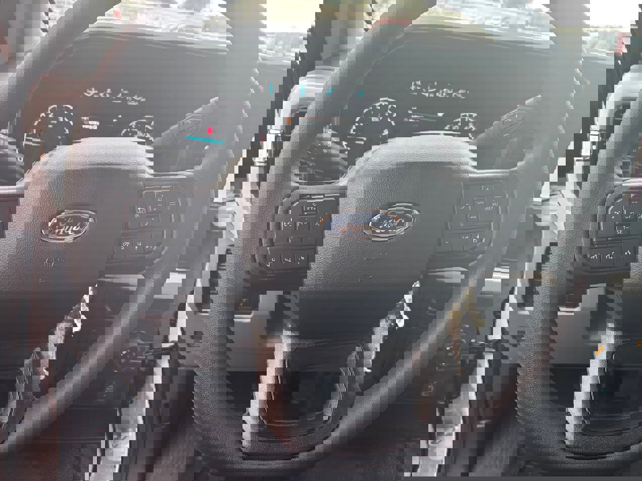 New 2025 Ford F550 2WD Regular Cab Super Duty image 8