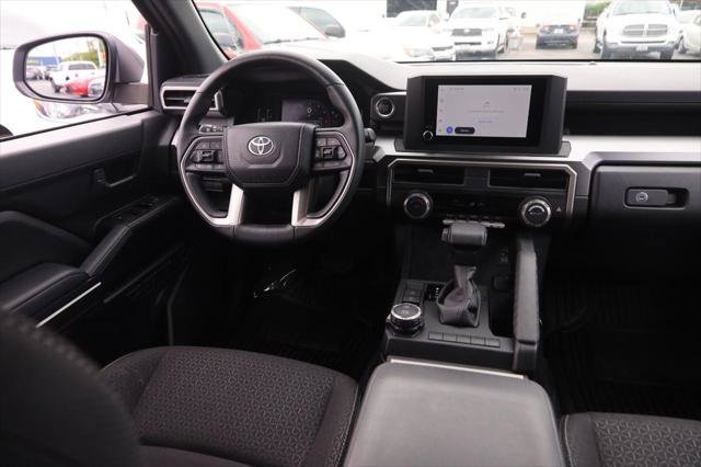 Certified 2025 Toyota 4Runner SR5 AWD/4WD image 12