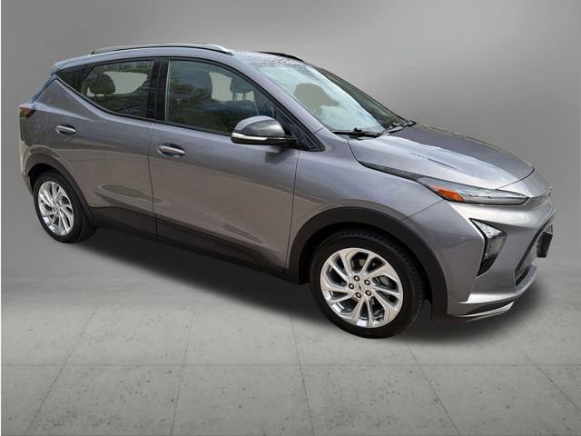 Used 2023 Chevrolet Bolt EUV LT w/ Driver Confidence Package FWD image 13
