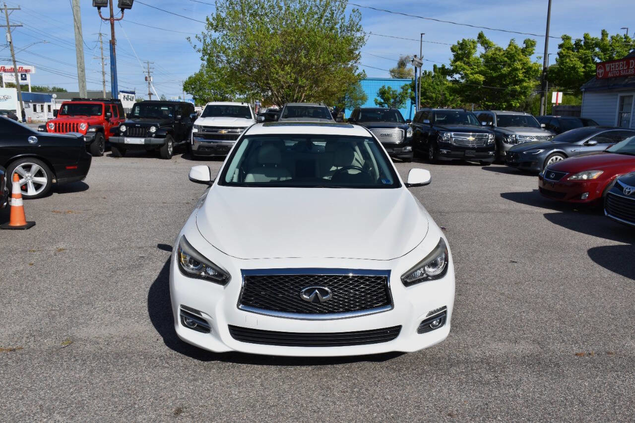 Used 2015 INFINITI Q50 Premium w/ Navigation Package AWD/4WD image 3