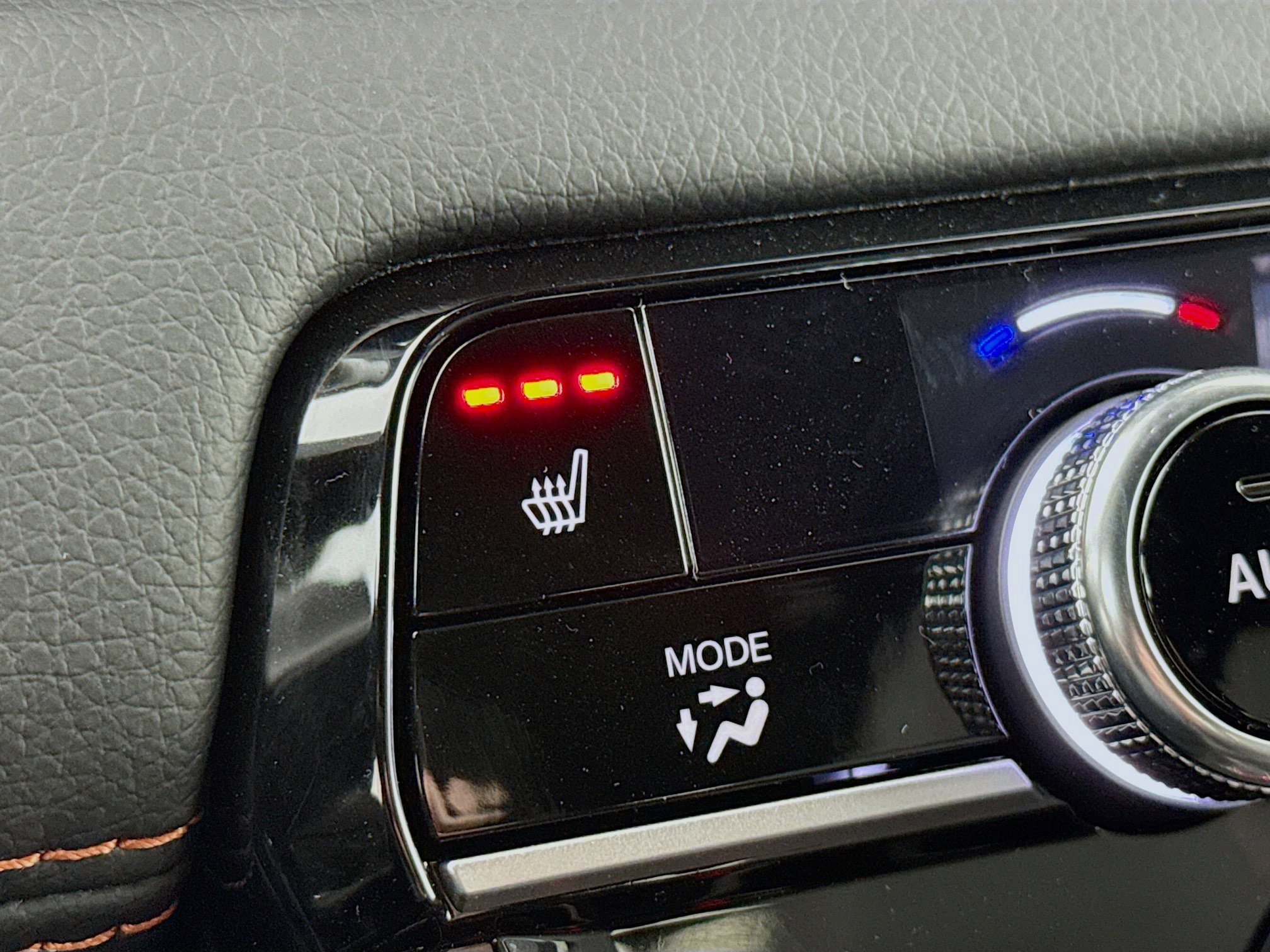 New 2025 Honda Pilot Sport image 19