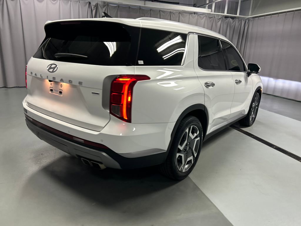 Used 2023 Hyundai Palisade SEL w/ Premium Package AWD/4WD image 7
