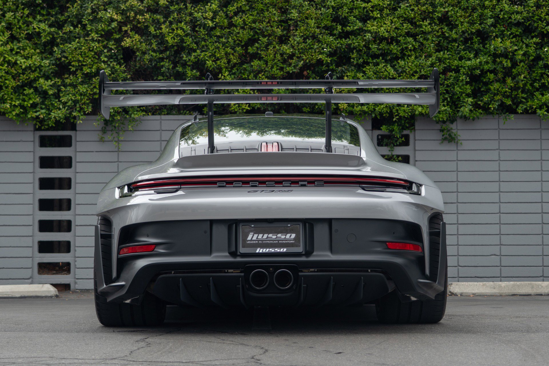 Used 2025 Porsche 911 GT3 RS image 37