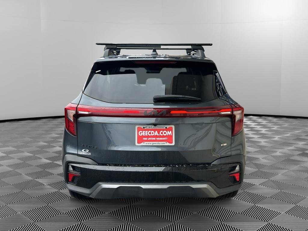 Certified 2025 Kia Seltos X-Line AWD/4WD image 6