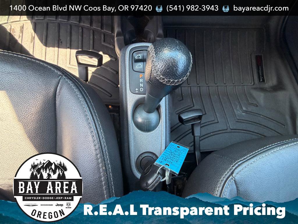 Used 2010 smart fortwo passion RWD image 16