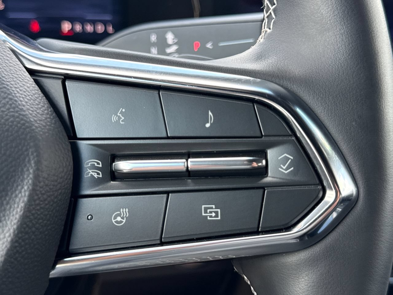 Used 2026 Chevrolet Traverse Z71 AWD/4WD image 28