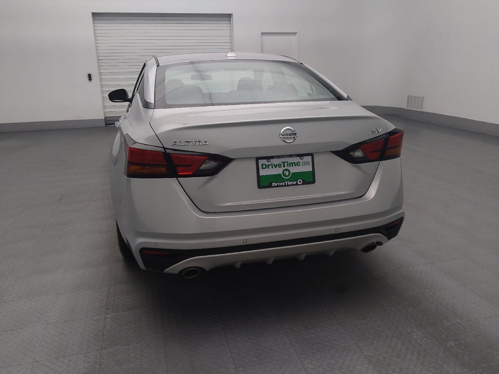 Used 2022 Nissan Altima 2.5 SV w/ SV Premium Package image 6