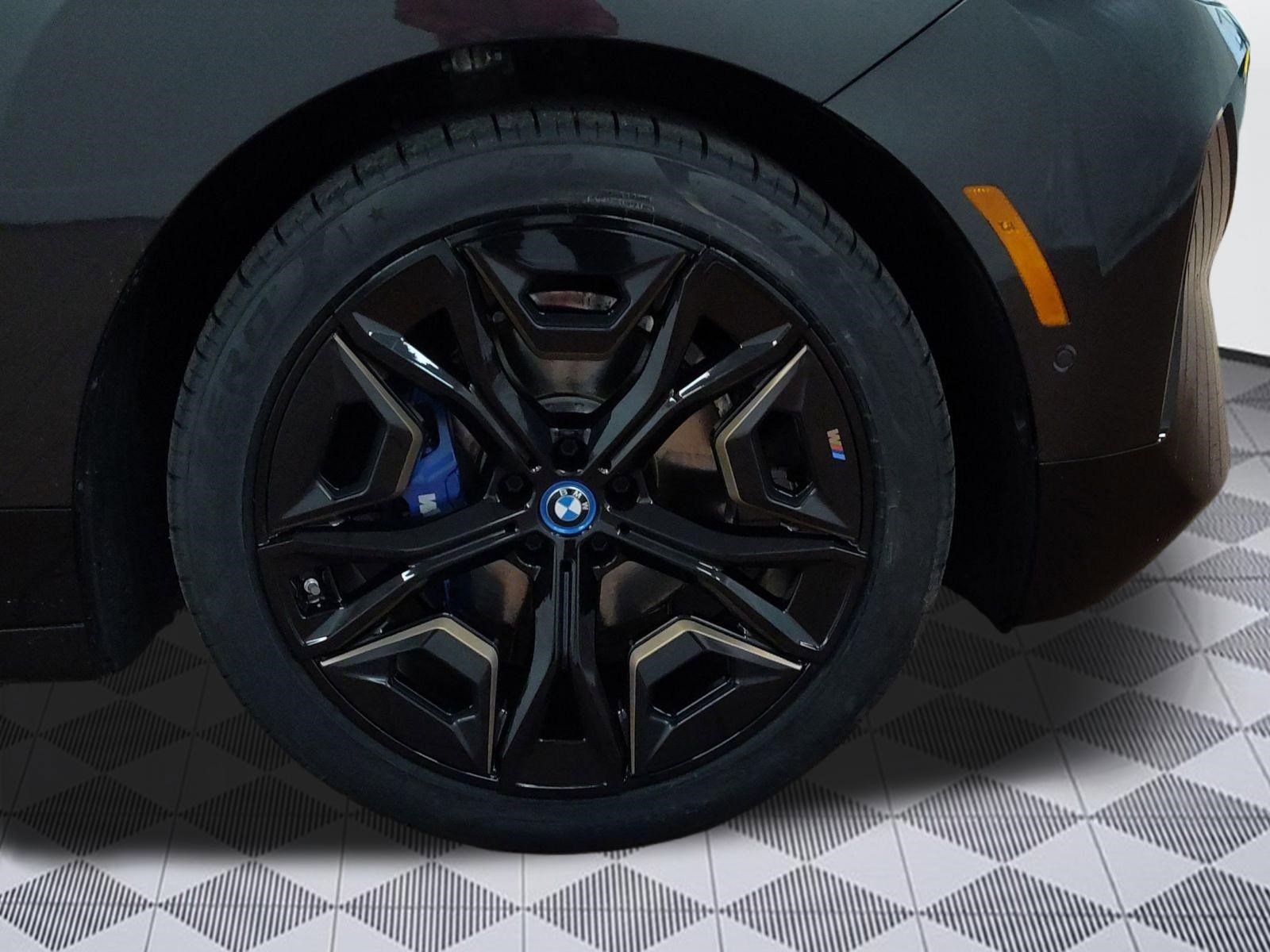 Certified 2023 BMW iX M60 w/ Executive Package image 11