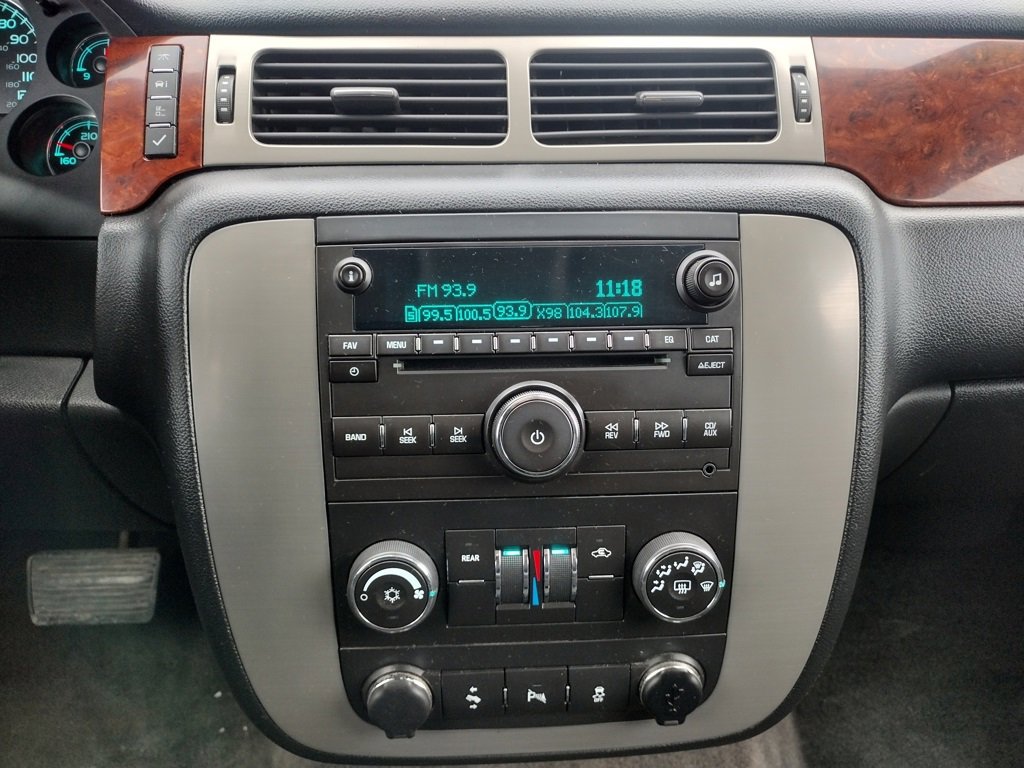 Used 2014 GMC Yukon SLE image 27