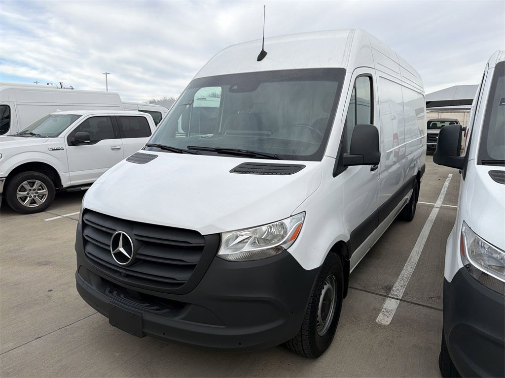 Used 2024 Mercedes-Benz Sprinter 2500 image 1