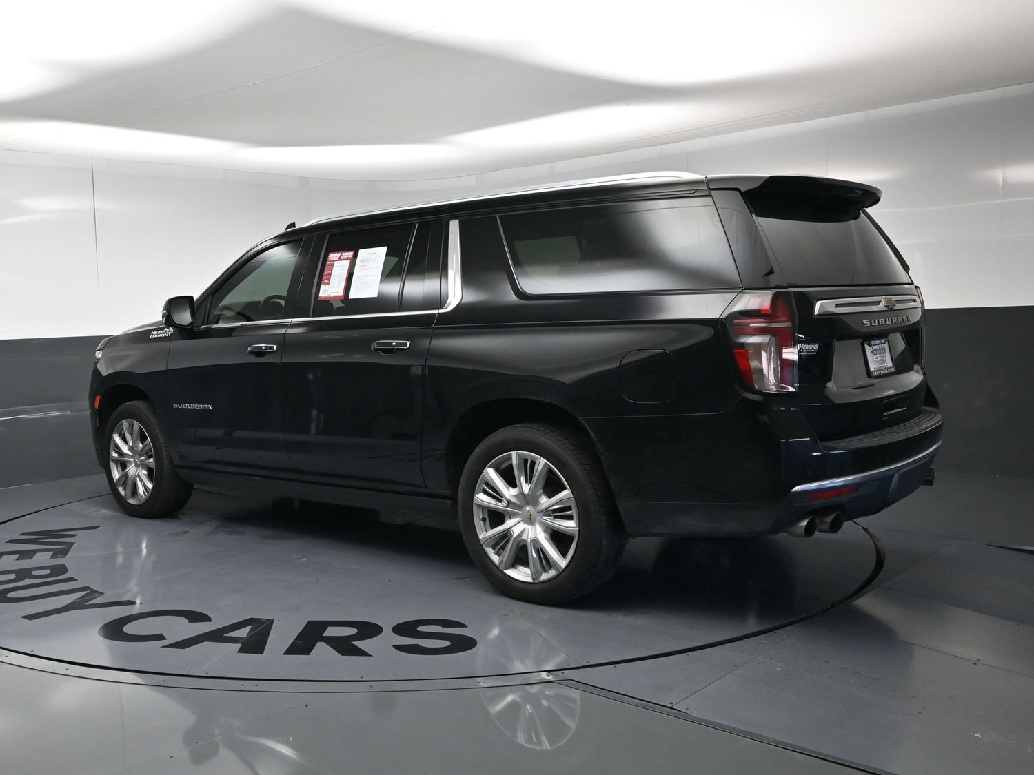 Used 2021 Chevrolet Suburban High Country AWD/4WD image 7
