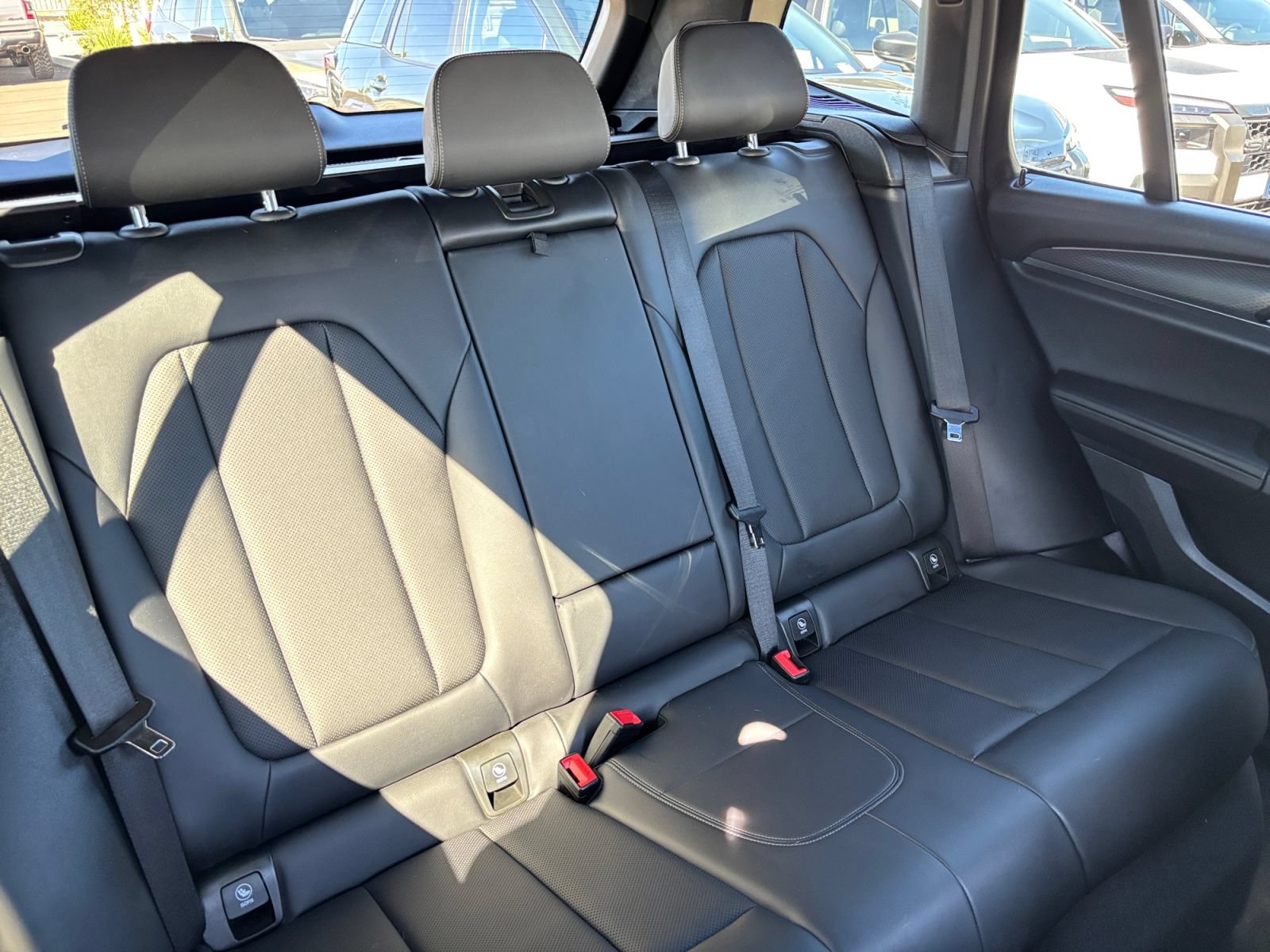 Used 2023 BMW X3 xDrive30i w/ M Sport Package AWD/4WD image 18