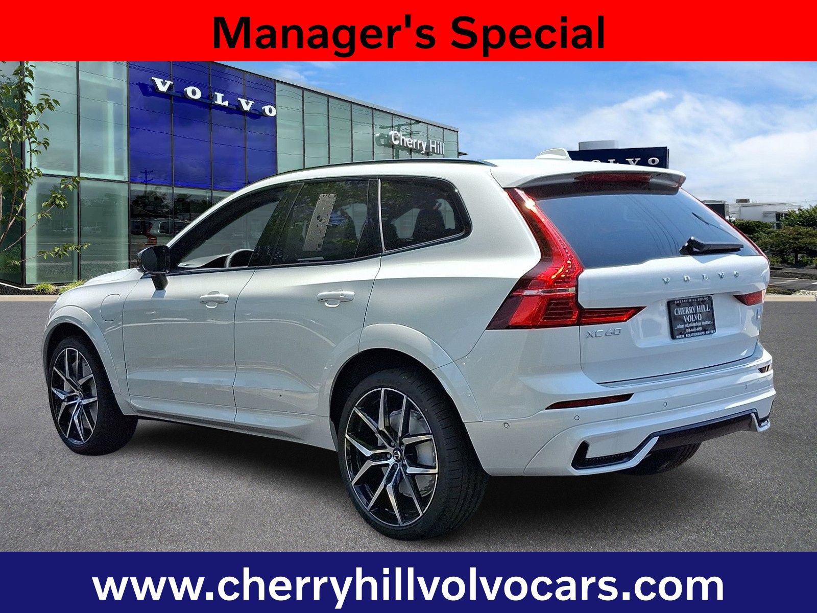 Certified 2025 Volvo XC60 T8 Polestar w/ Protection Package Premier image 5