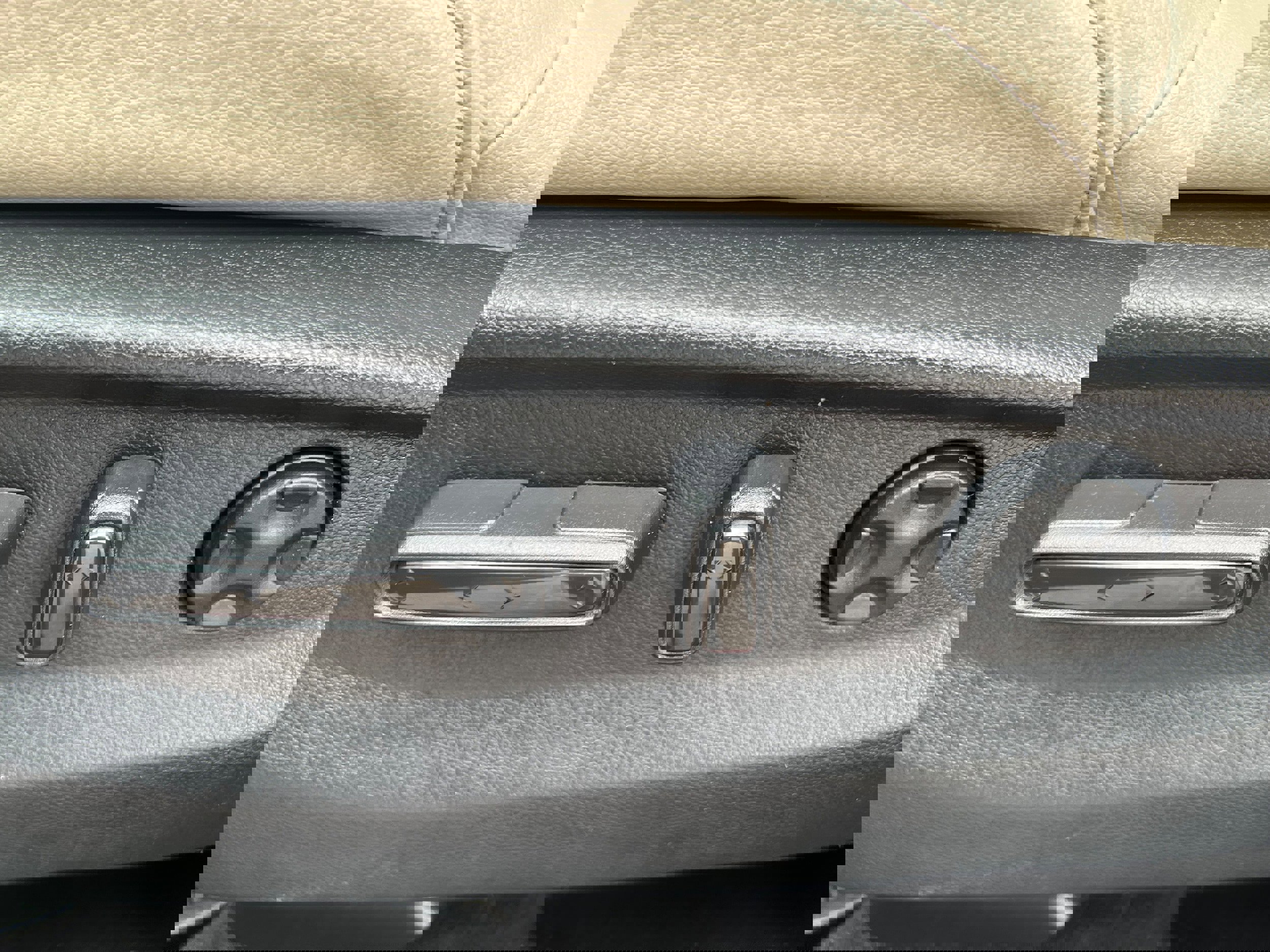 Used 2018 Honda CR-V EX-L image 19