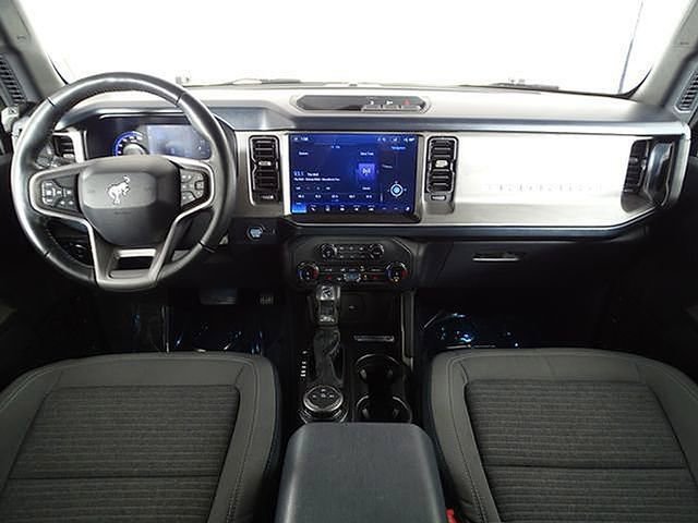 Used 2022 Ford Bronco Outer Banks image 25