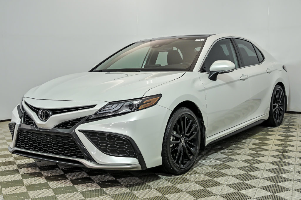 Used 2024 Toyota Camry XSE w/ Blackout Package (TMS) AWD/4WD image 5