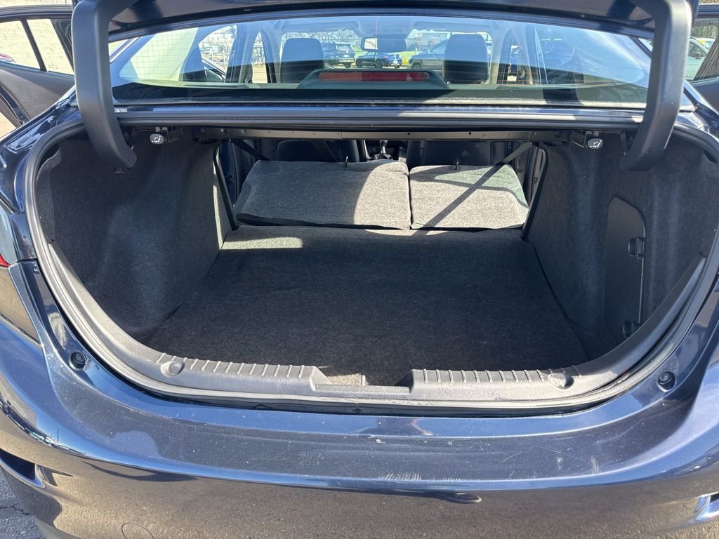 Used 2018 MAZDA MAZDA3 Grand Touring w/ Premium Equipment Package image 17