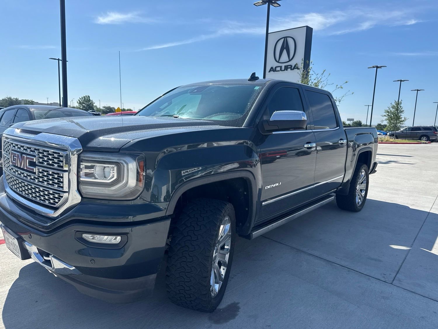 Used 2018 GMC Sierra 1500 Denali w/ Denali Ultimate Package AWD/4WD image 4