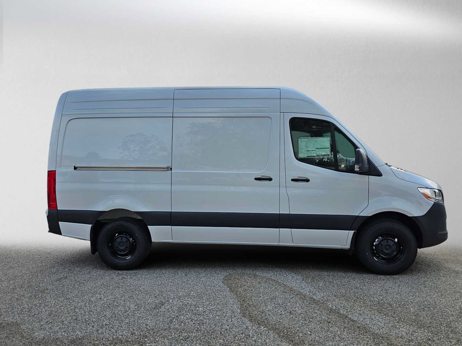 New 2026 Mercedes-Benz Sprinter 2500 image 2