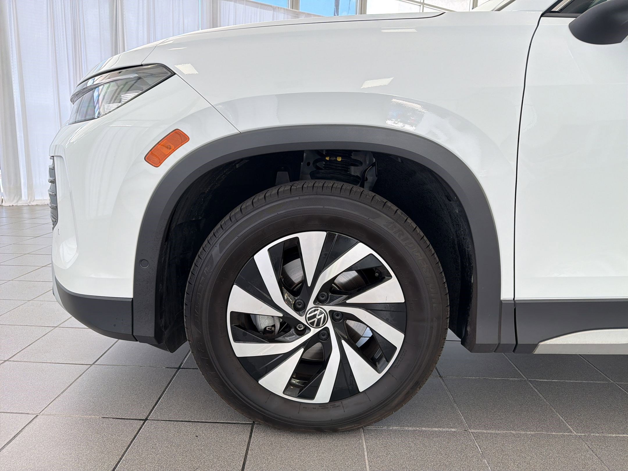 Used 2025 Volkswagen Tiguan S image 12