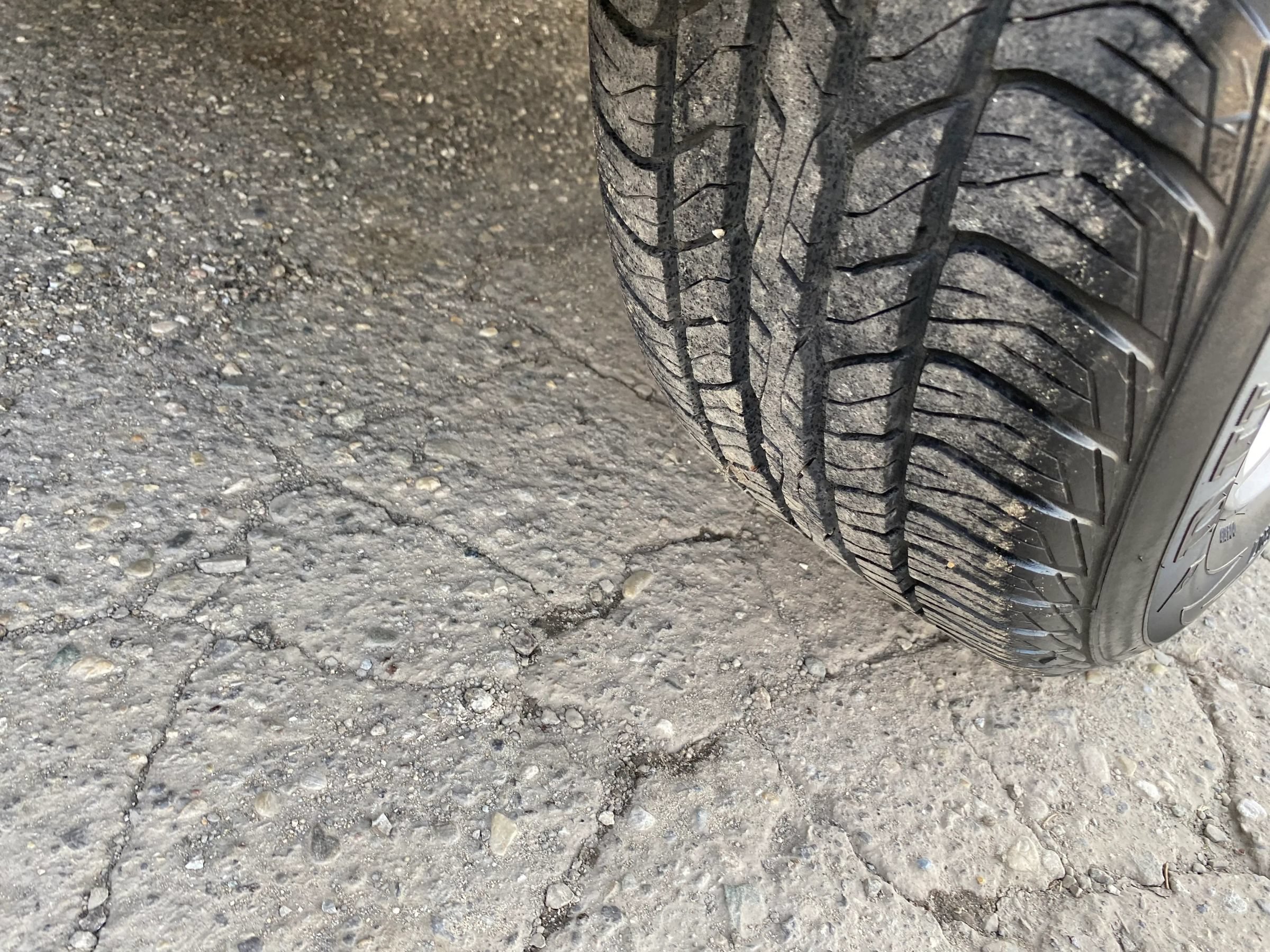 Used 2019 Jeep Renegade Latitude FWD image 29