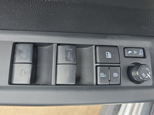 Used 2025 Toyota Tundra Limited image 26