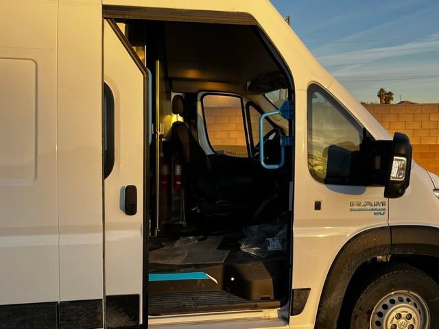 Used 2024 RAM ProMaster 3500 w/ Delivery Van Package image 10