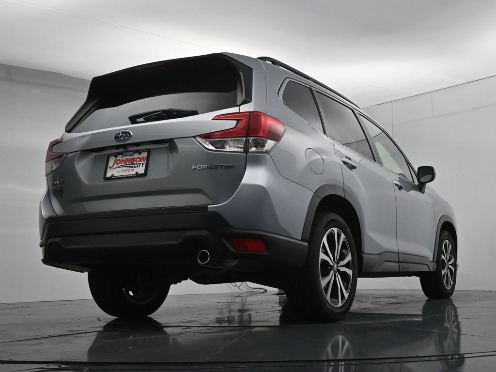 Used 2023 Subaru Forester Limited w/ Popular Package #2 AWD/4WD image 36