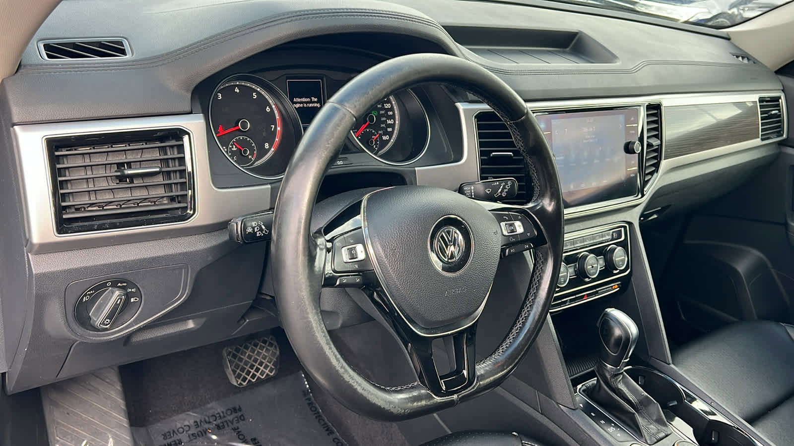 Used 2018 Volkswagen Atlas SEL image 10