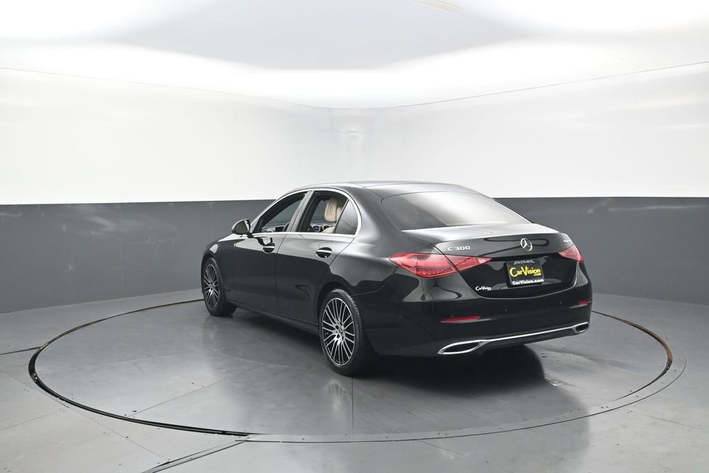 Used 2025 Mercedes-Benz C 300 4MATIC Sedan w/ Exclusive Trim Package image 9