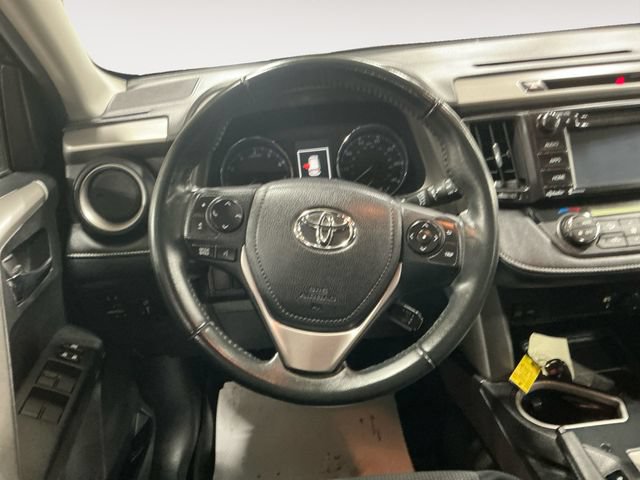 Used 2016 Toyota RAV4 XLE FWD image 13