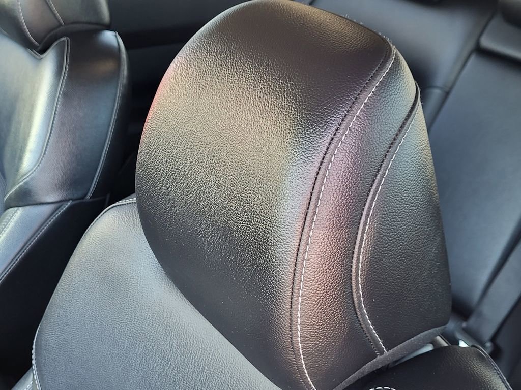 Used 2024 MAZDA CX-50 AWD 2.5 S w/ Preferred Package image 5