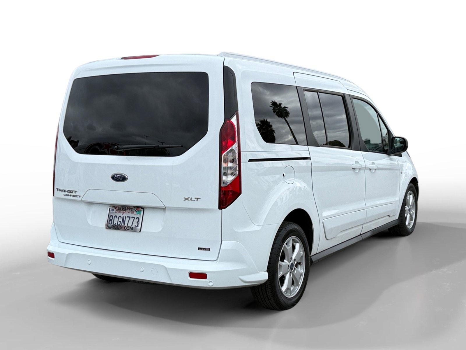 Used 2017 Ford Transit Connect XLT FWD image 5