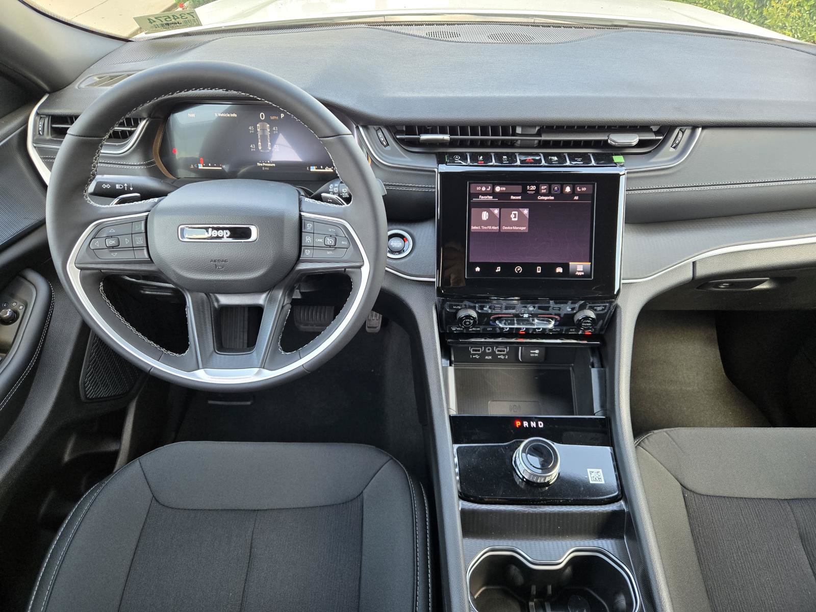 New 2026 Jeep Grand Cherokee Laredo X RWD image 6