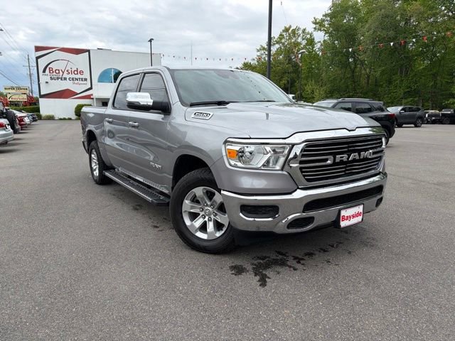 Used 2024 RAM 1500 Laramie AWD/4WD image 2