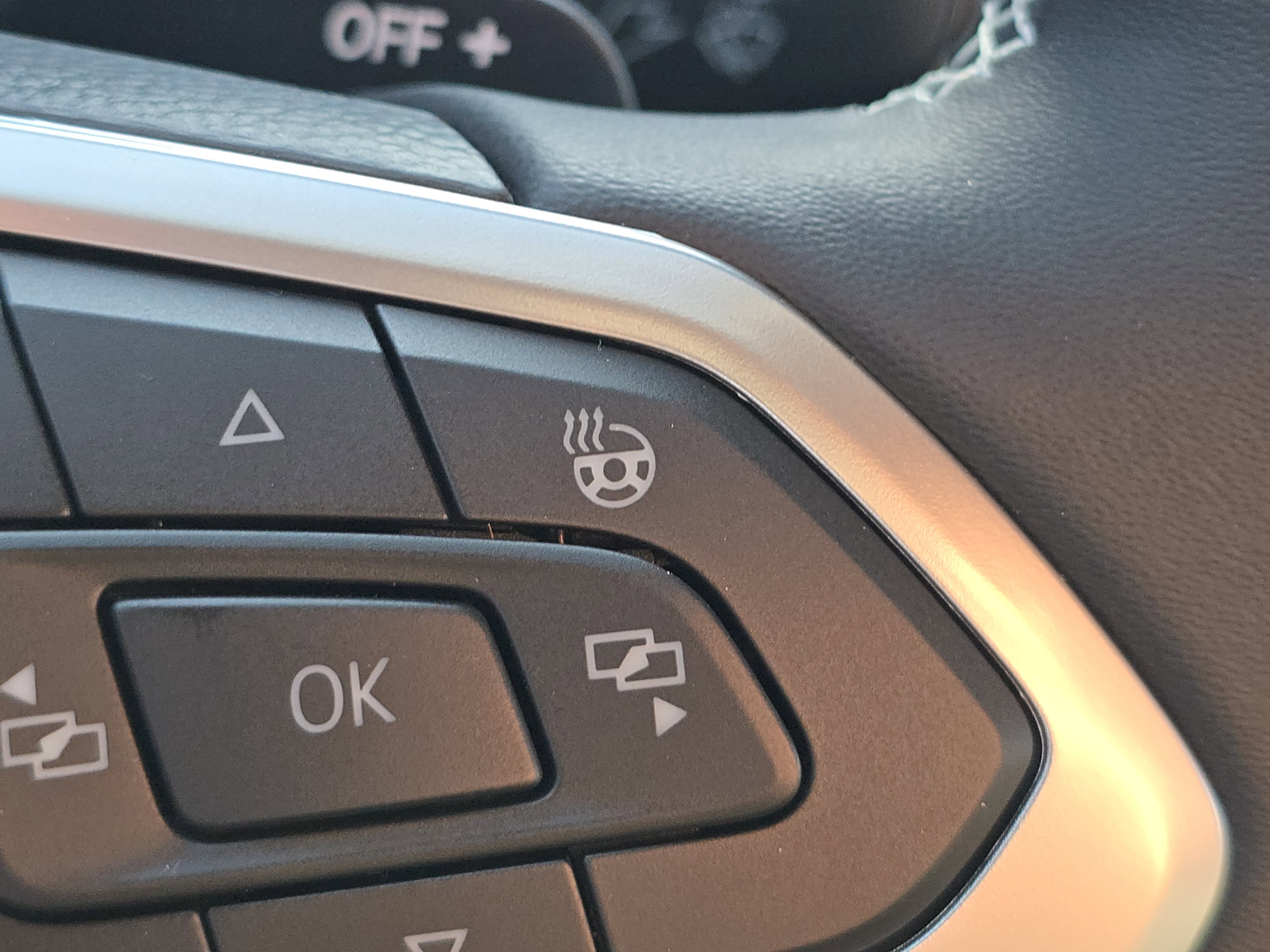 New 2026 Volkswagen Atlas Cross Sport SEL image 13