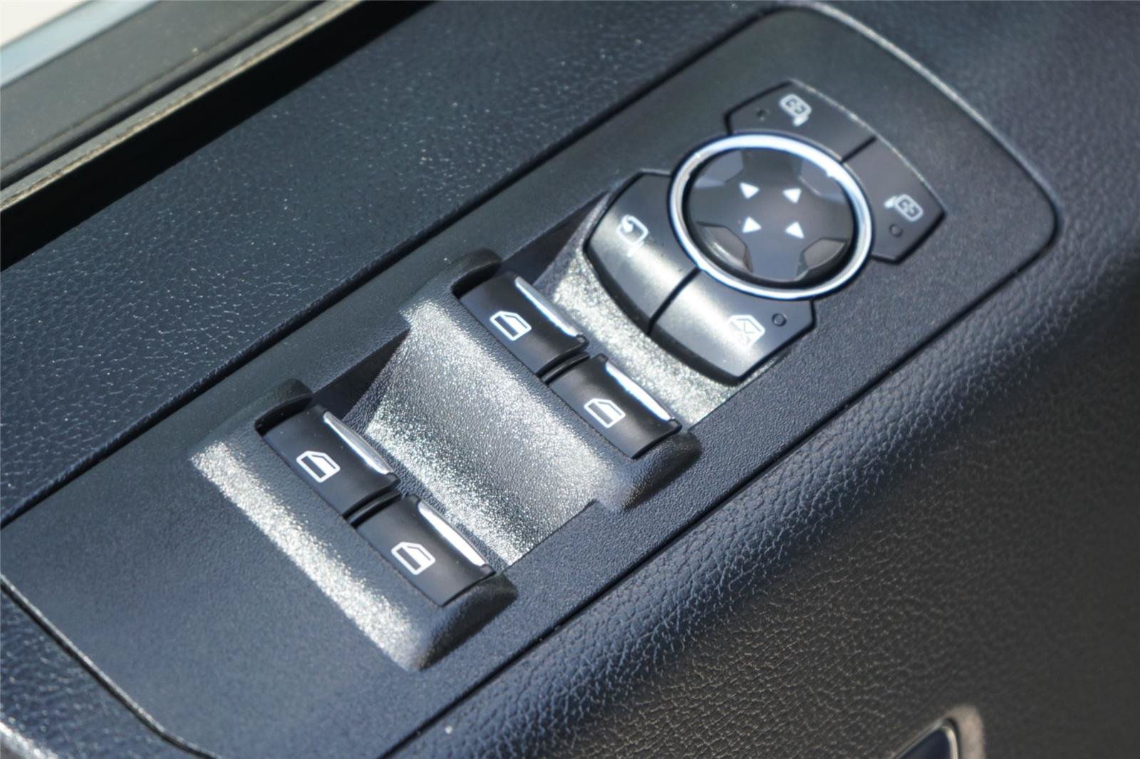Used 2018 Ford F150 Platinum w/ Equipment Group 701A Luxury AWD/4WD image 20