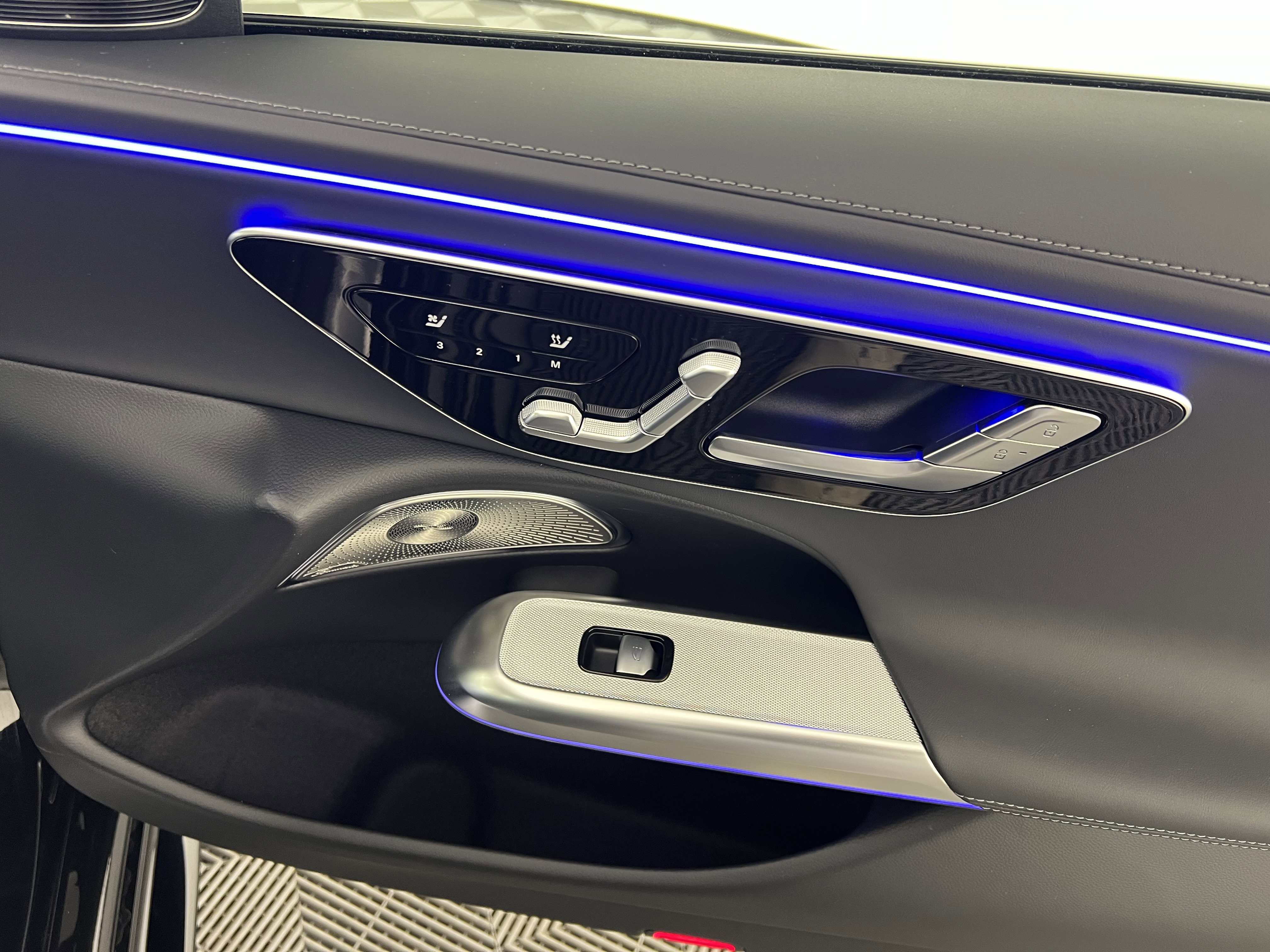 New 2026 Mercedes-Benz E 53 AMG e 4MATIC Sedan image 25